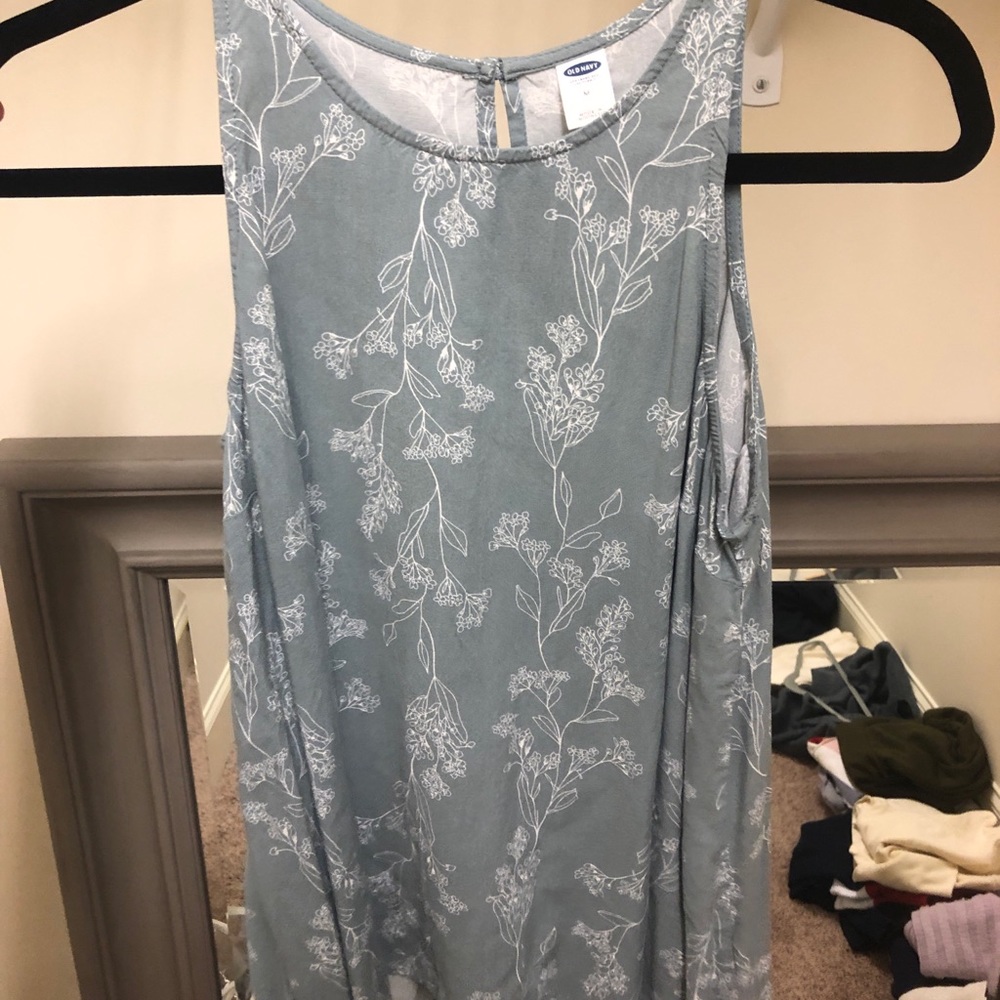 OLD NAVY flower leaf printed tank top!